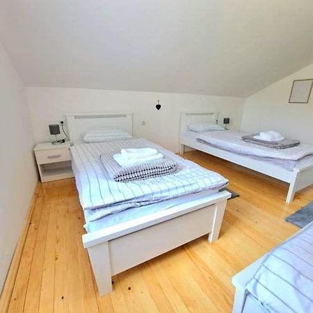 Sobe Zizi Bed and Breakfast Jajce Eksteriør billede