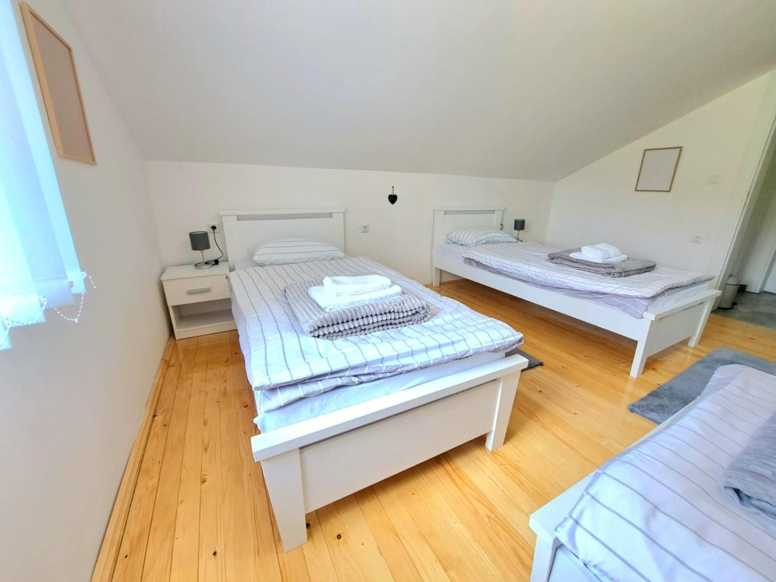 Sobe Zizi Bed and Breakfast Jajce Eksteriør billede