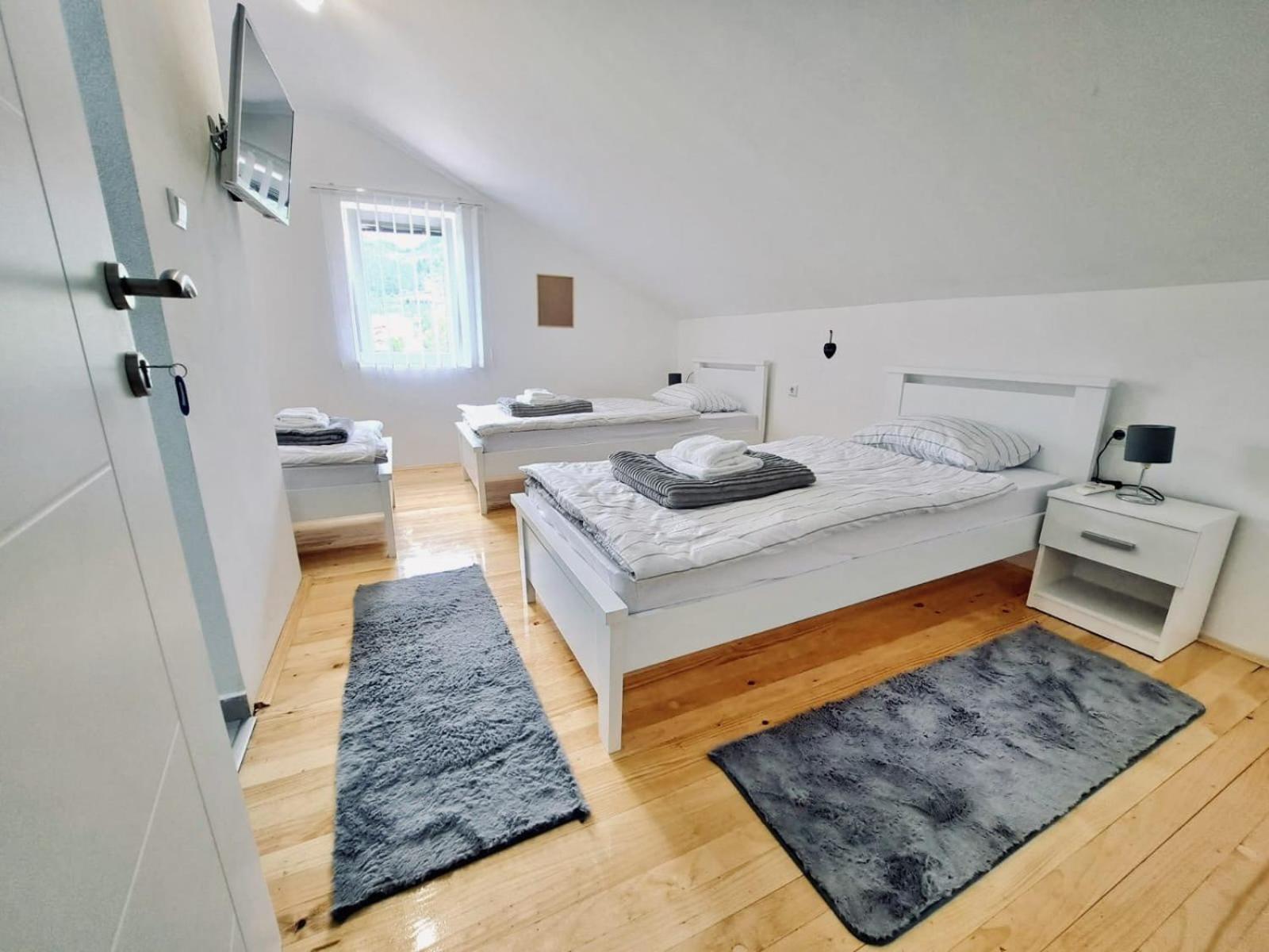 Sobe Zizi Bed and Breakfast Jajce Eksteriør billede