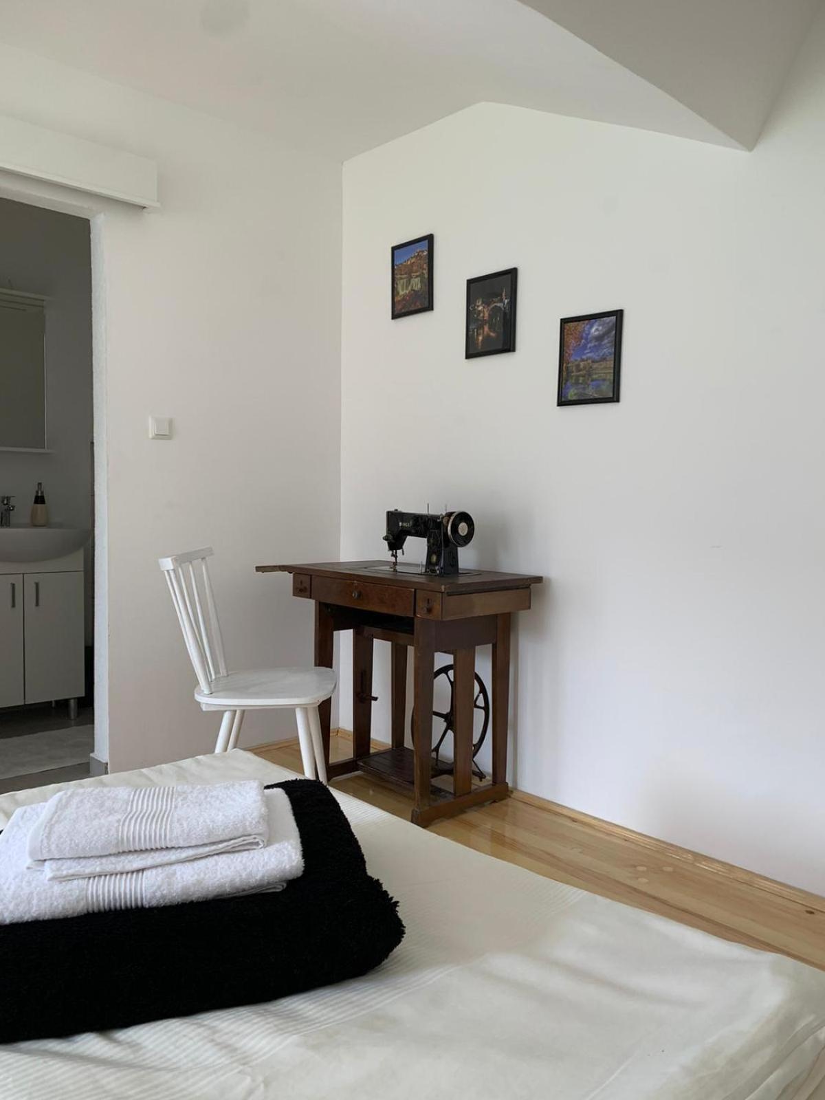 Sobe Zizi Bed and Breakfast Jajce Eksteriør billede