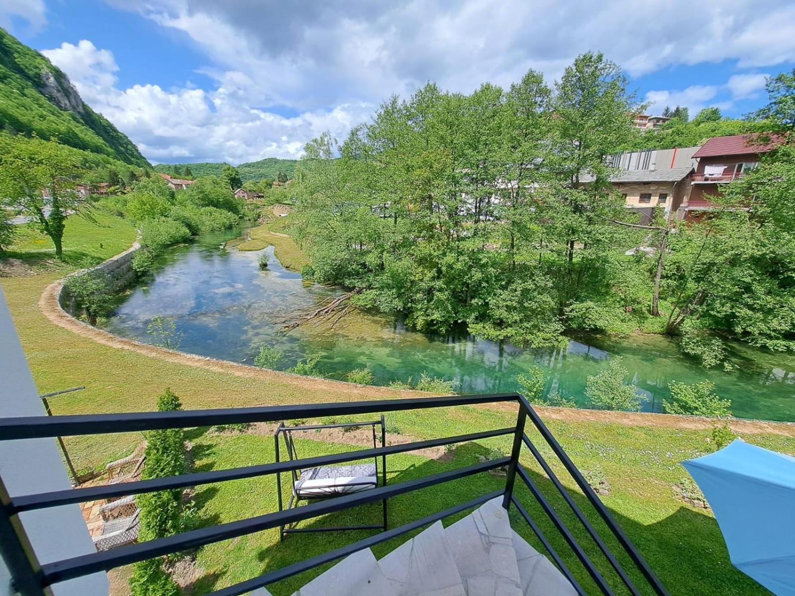 Sobe Zizi Bed and Breakfast Jajce Eksteriør billede