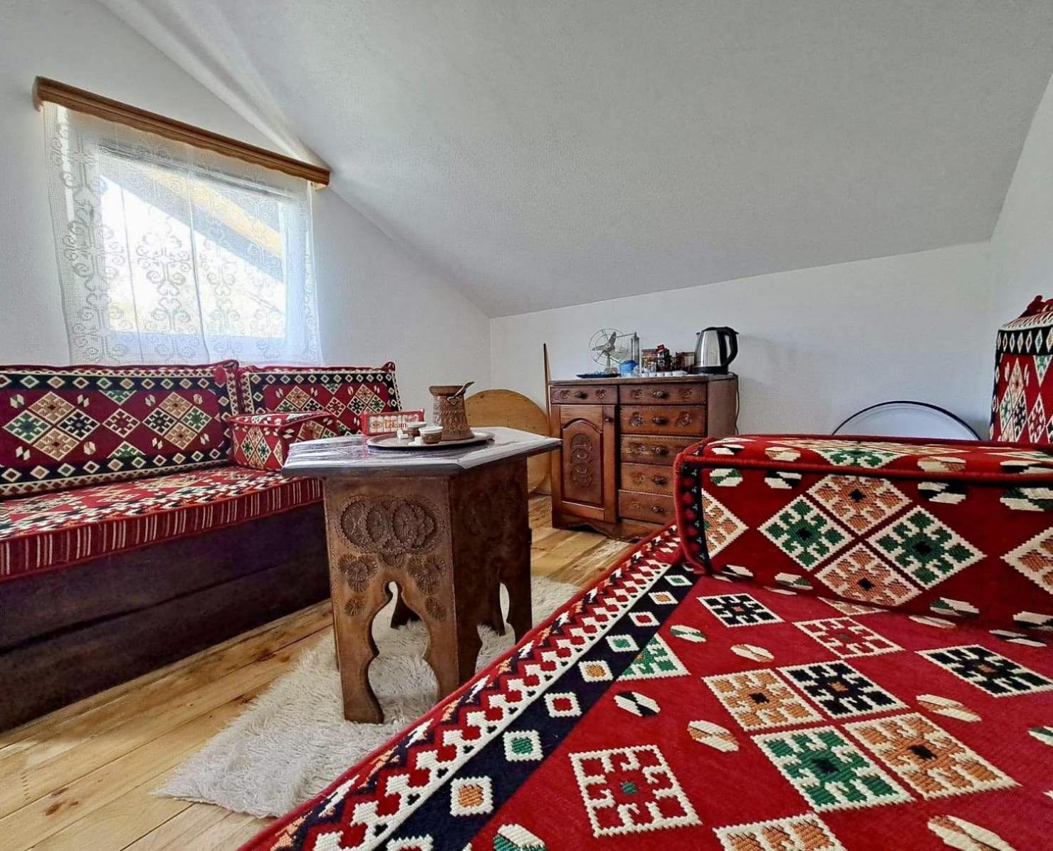 Sobe Zizi Bed and Breakfast Jajce Eksteriør billede