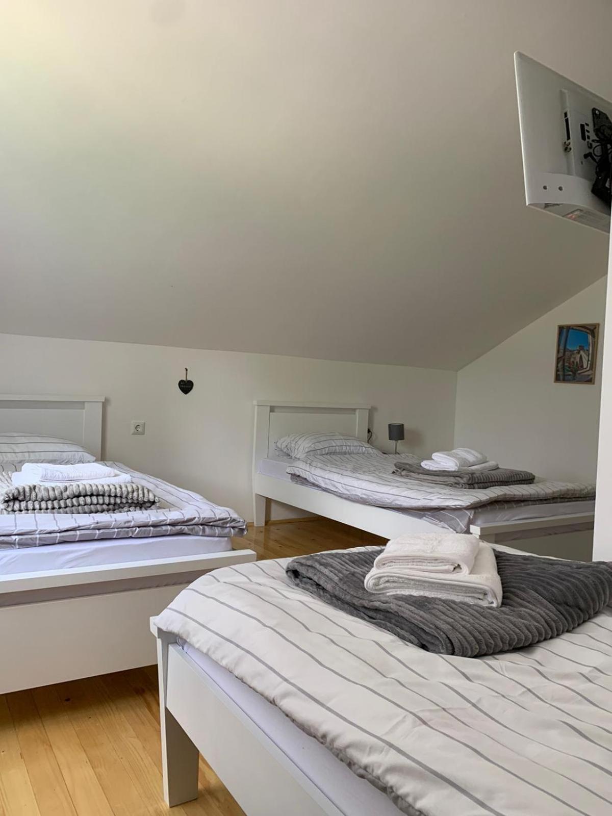 Sobe Zizi Bed and Breakfast Jajce Eksteriør billede